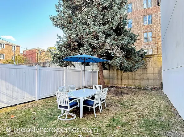 2906 Voorhies Ave, Brooklyn, NY 11235