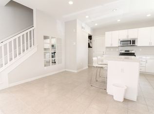 101 Tallowood, Irvine, CA 92620