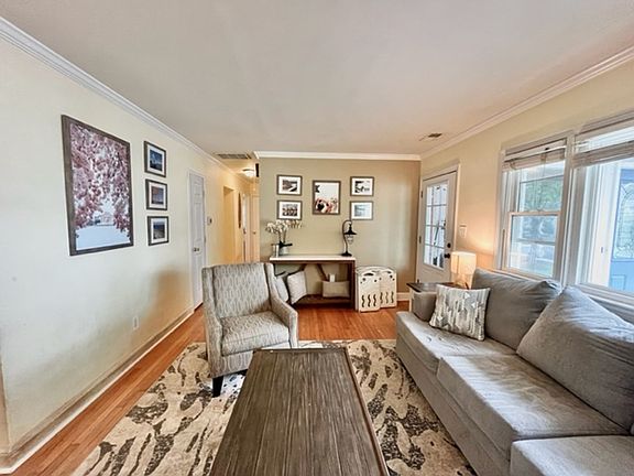4th image of 5922 4th St S