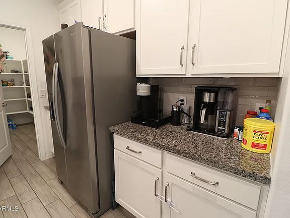 5th image of 15257 W Sherman St