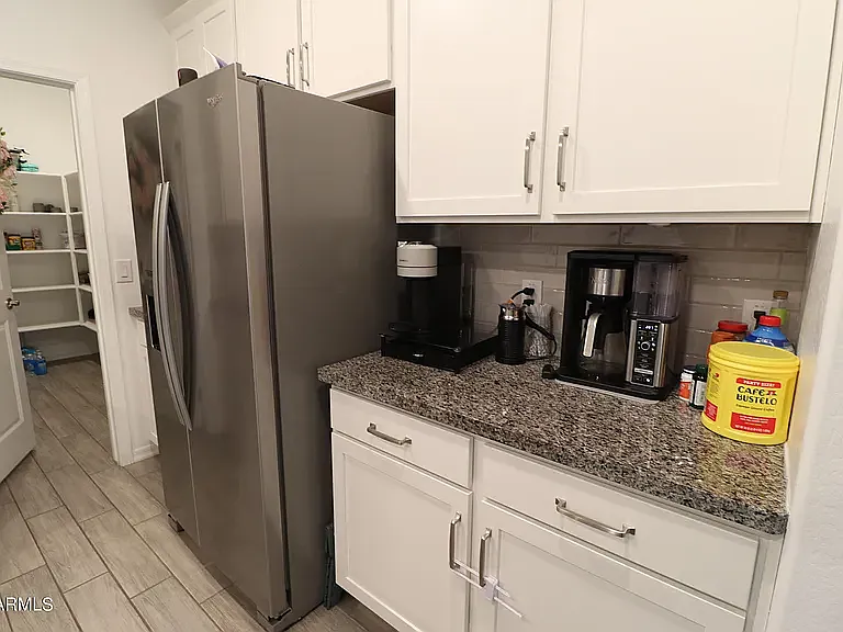 15257 W Sherman St — Photo 5