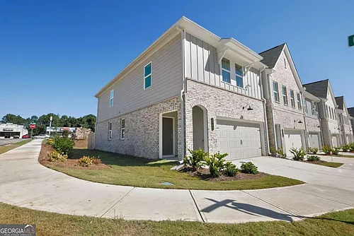 4000 Denton Dr #4000 Photo 1