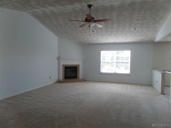 3rd image of 8422 Jordan Heights Ln