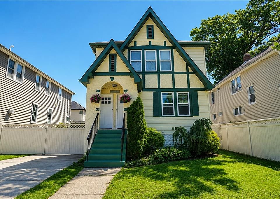 1st image of 69 Chelsea St