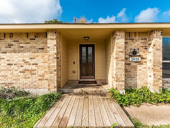 4th image of 2938 Heritage Colony Dr