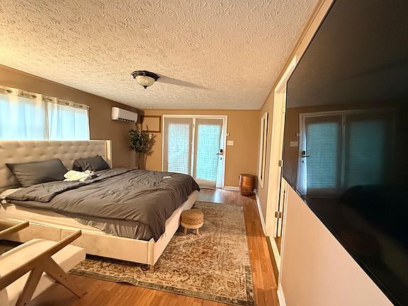 4th image of 2230 Kimberly Dr #C3
