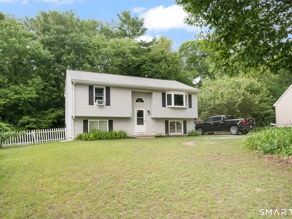 19 Thompson Pike, Killingly, CT 06241