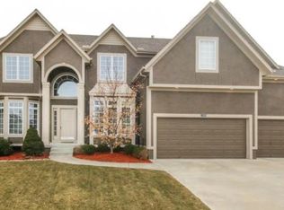 17605 W 84th Ter, Lenexa, KS 66219