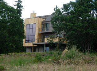 200 Rio Vis, White Salmon, WA 98672