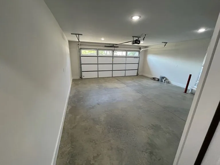 2422 Patrick Ave — Photo 8