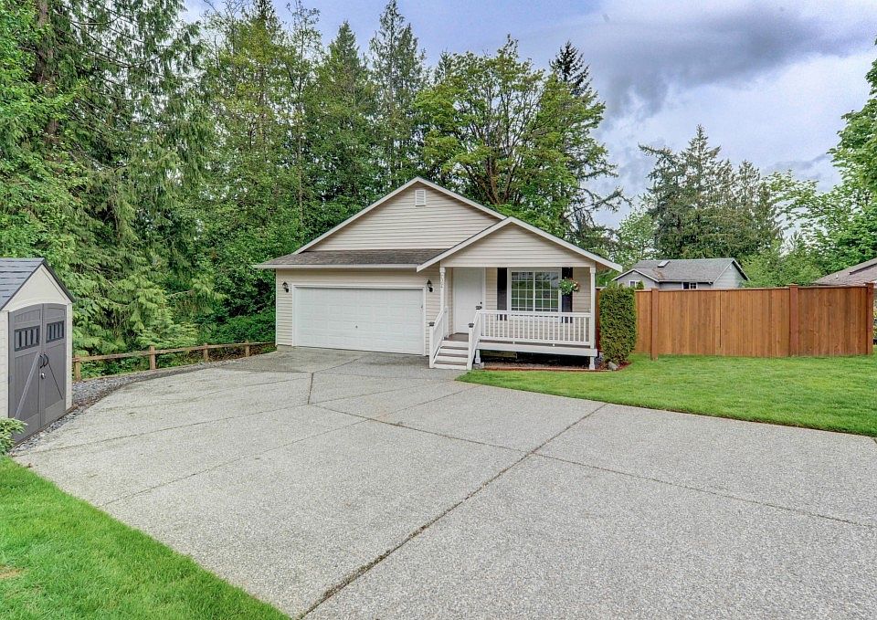 1st image of 7504 83rd Pl NE