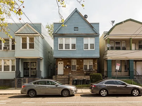 138 Woodlawn Ave, Jersey City, NJ 07305