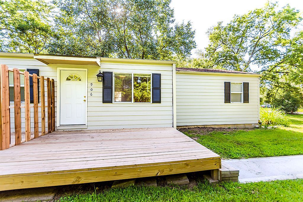 906 Pottawatomie Ave, Manhattan, KS 66502 Zillow