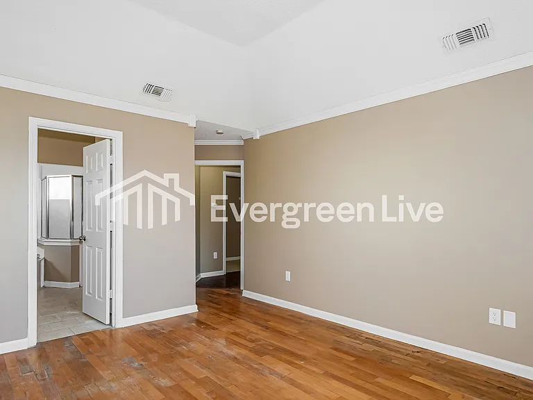 8992 Gracie Ln — Photo 6