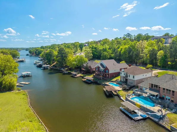 119 Hunterscove Pl, Hot Springs, AR 71913