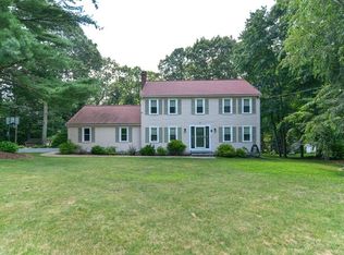 20 Lockewood Dr, Franklin, MA 02038
