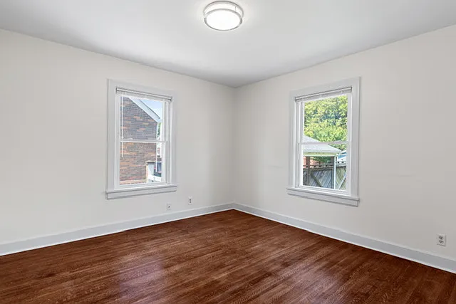 2647 Drayton Dr — Photo 17