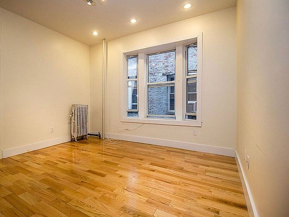 3rd image of 277 Classon Ave #33BI