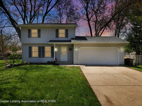 108 Meath Rd, Eaton Rapids, MI 48827