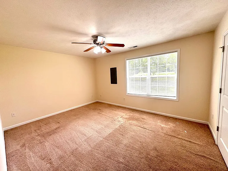 1029 Shenandoah St #103 — Photo 8