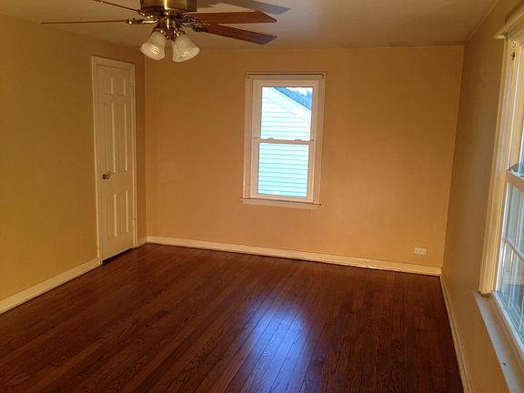 Master Bedroom 2nd Photo