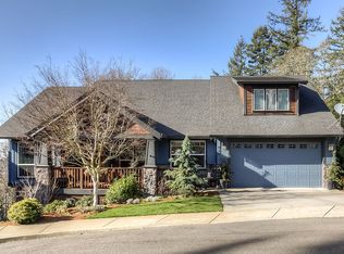 835 Chee Chee Ct, Silverton, OR 97381