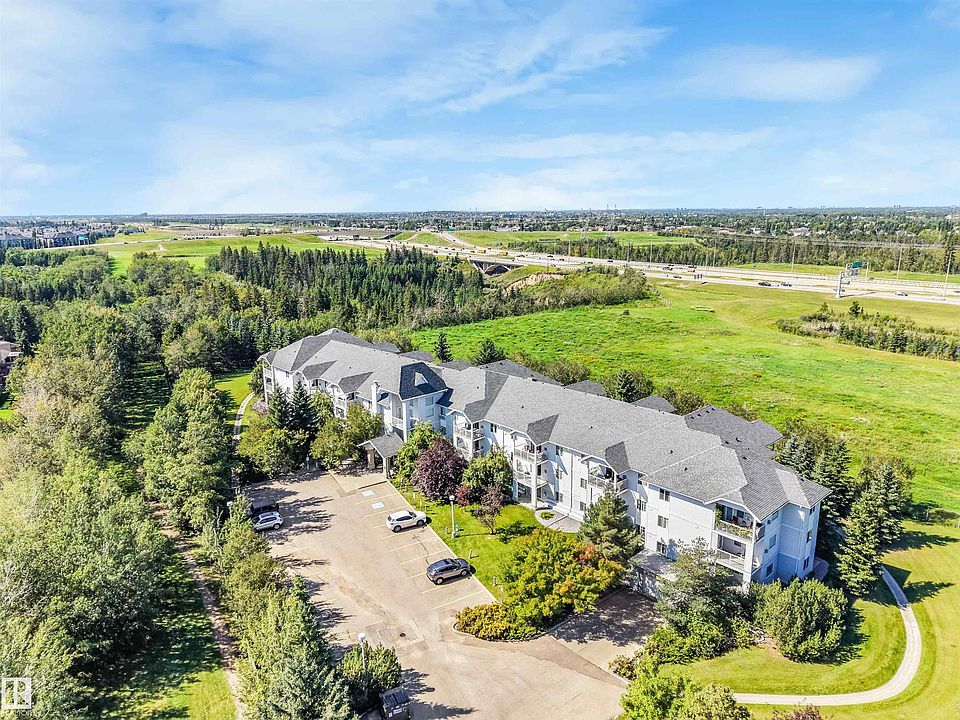 1st image of 905 Blacklock Way SW #315