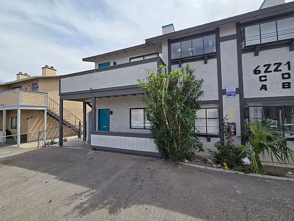 3rd image of 6221 Yerba Ln APT A