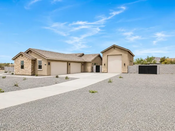 1686 E Carriage Lane, Phoenix, AZ 85086