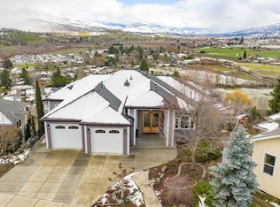 817 Amerman Dr, Phoenix, OR 97535