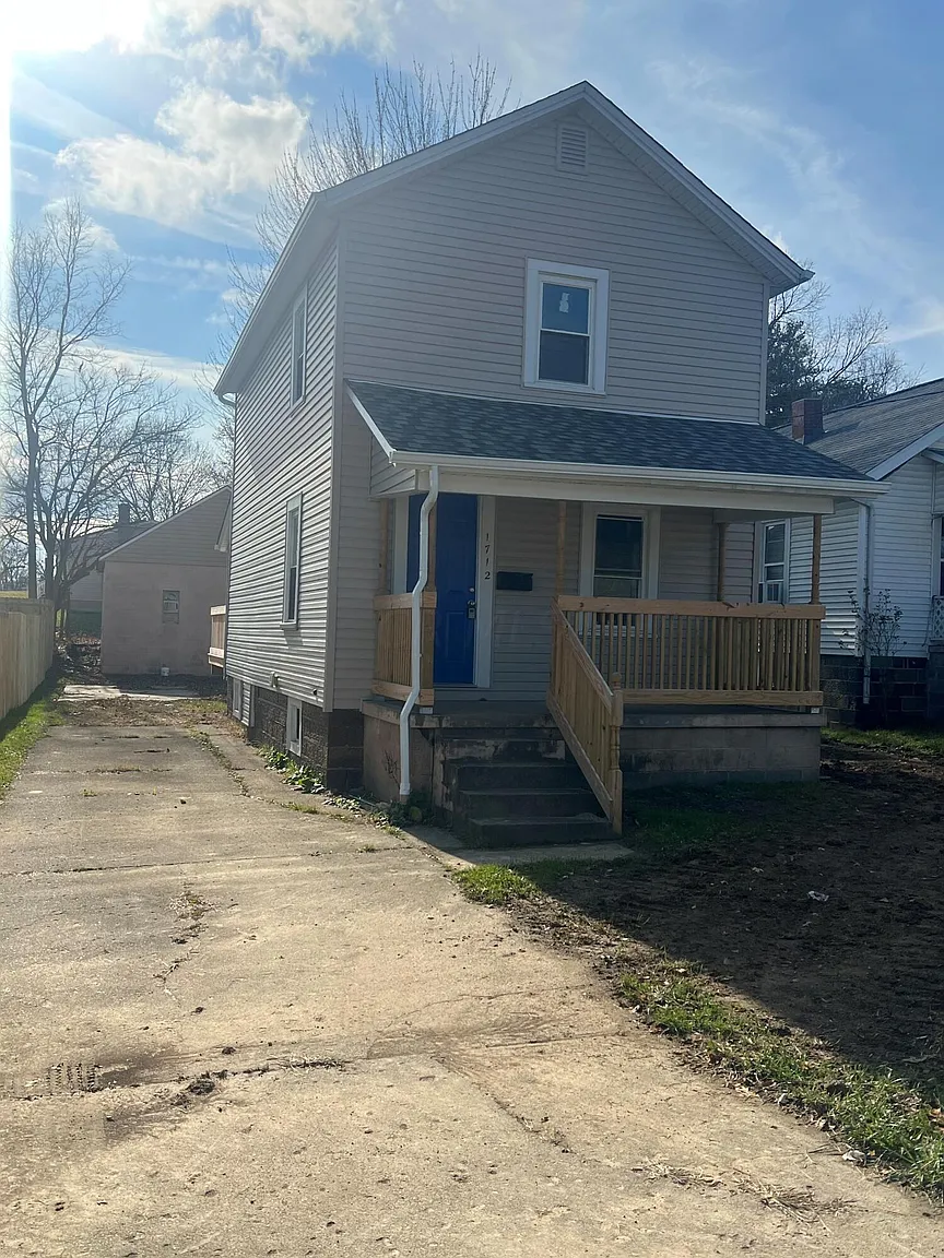1712 Cedar Hill Rd photo 1