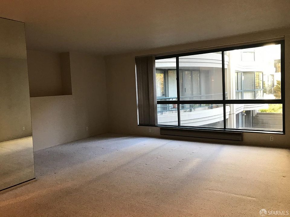 1st image of 300 3rd St APT 409