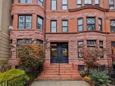 1778 Beacon St APT 302, Brookline, MA, 02445