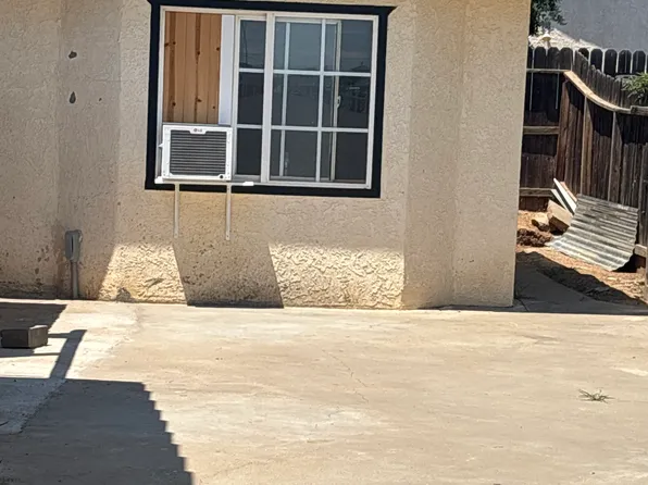 1318 12th St, Reedley, CA 93654