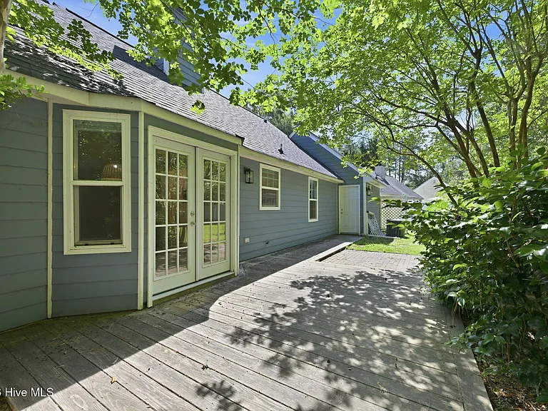 3411 Belmont Blvd — Photo 22