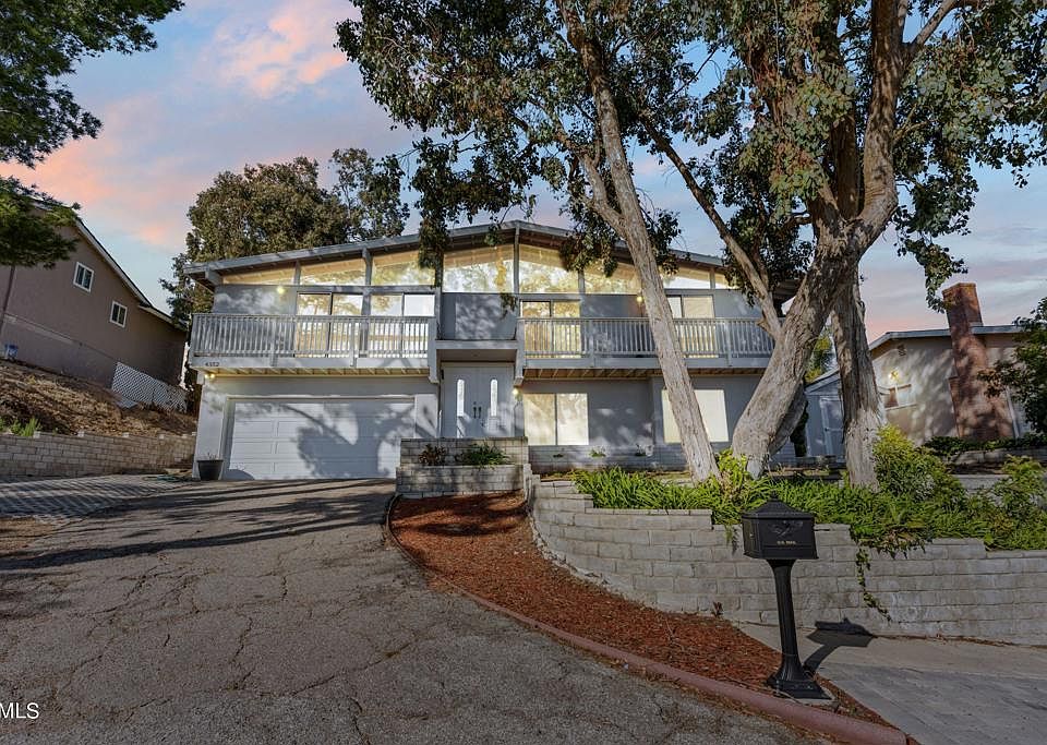 1st image of 4352 Avenida Amelgado