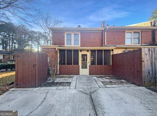 937 Chippendale Ln, Norcross, GA 30093