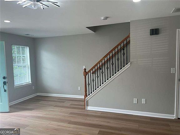 4th image of 2896 Vining Ridge Ter