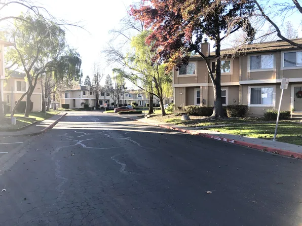 1303 Gold Way, Rohnert Park, CA 94928