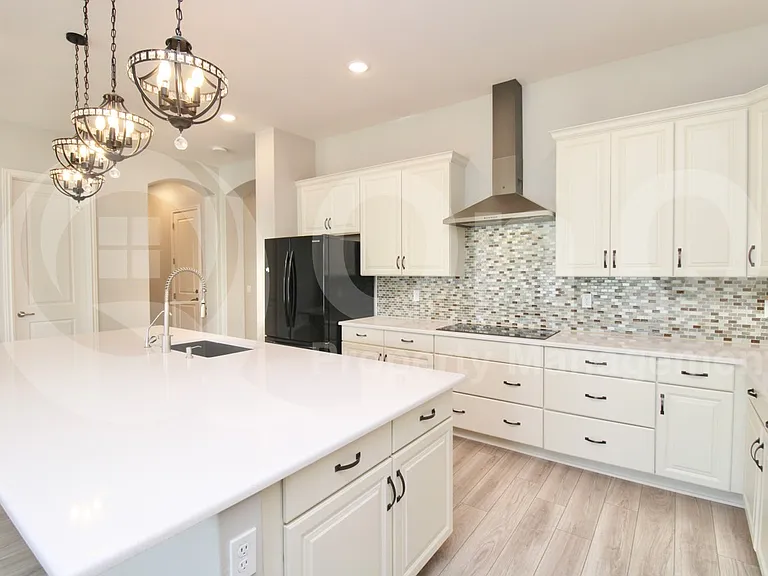 15078 W Roosevelt St — Photo 5