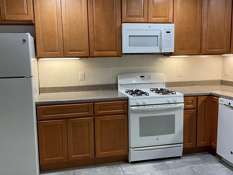 1st image of 59 Davis Ave #1H