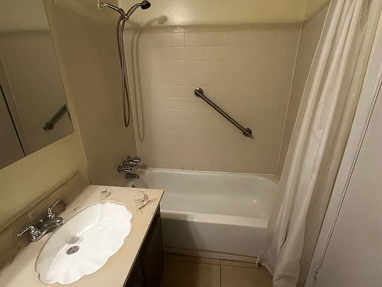 2811 SW Archer Rd #Z251 — Photo 16