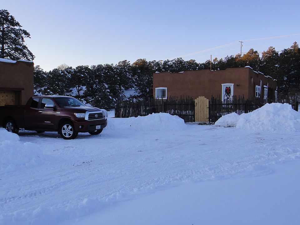 1st image of 117 Sedillo Rd