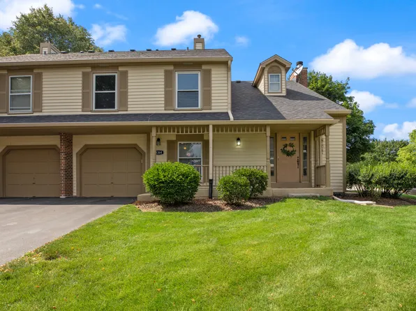 1364 Queensgreen Cir #704, Naperville, IL 60563