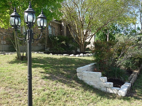 2nd image of 22435 Navasota Cir