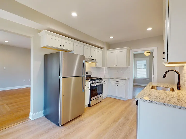 37 Harrison Ave #37 — Photo 20