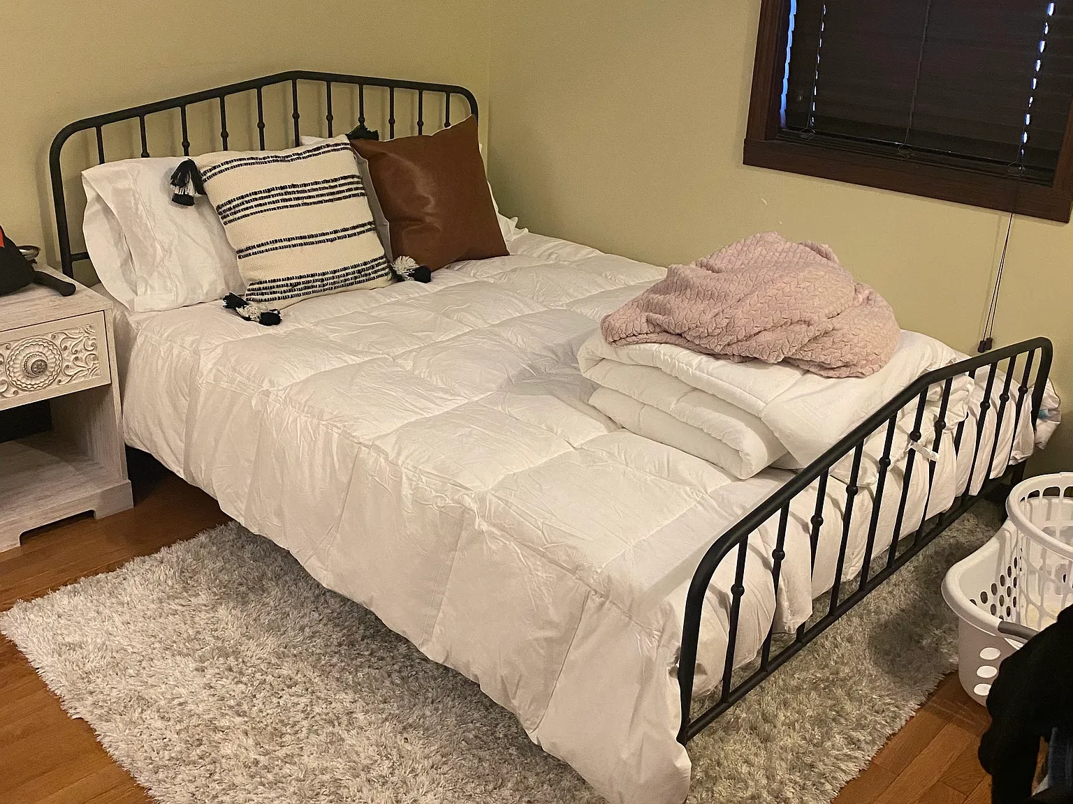 2 bed, $1,050 — Photo 3