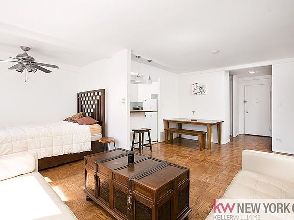 2nd image of 1463 2nd Ave #6G