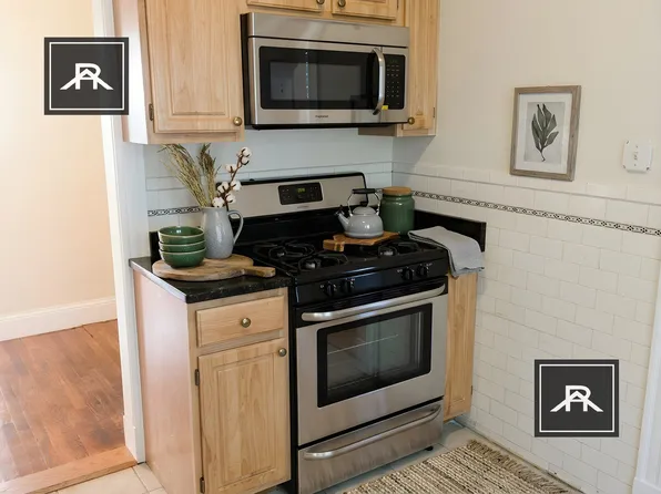 205-207 Winthrop Rd #3, Brookline, MA 02445