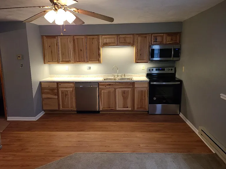 214 Greenside Ave #7 — Photo 3